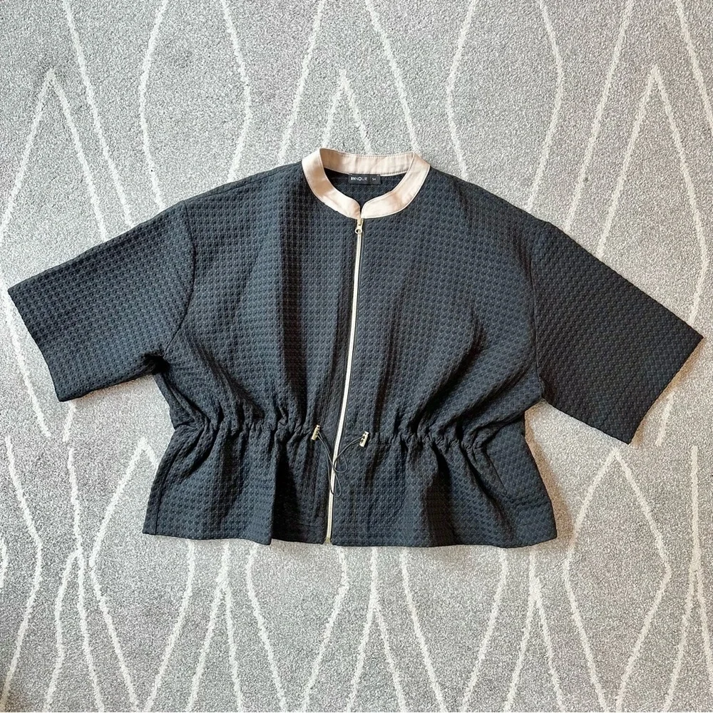BNNour Black Cropped Cinched Waist Textured Zipper Statement Jacket